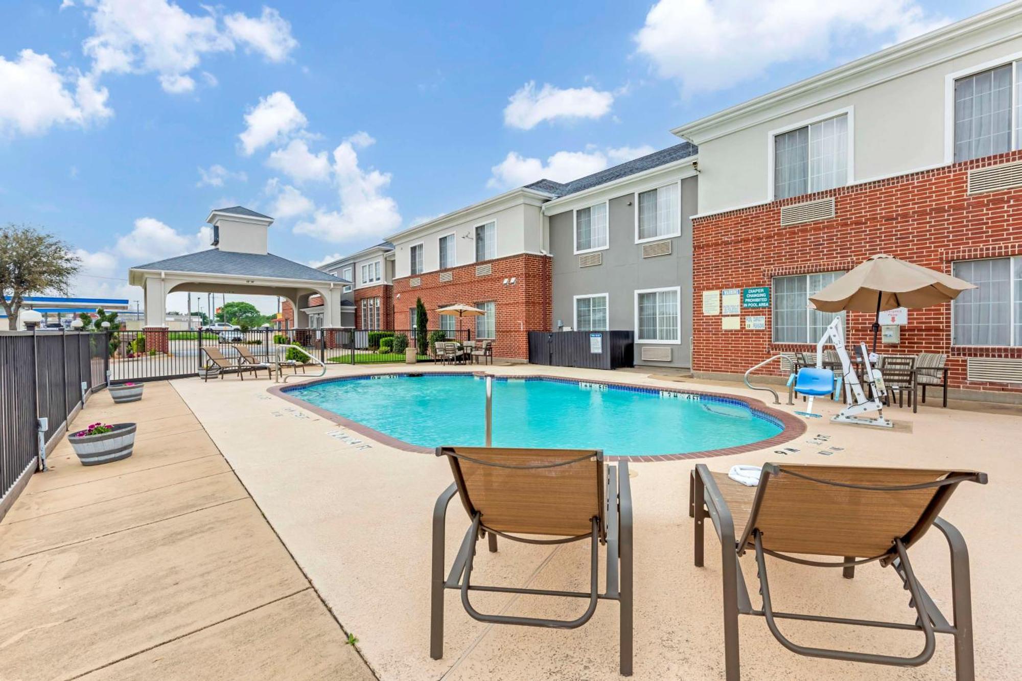 Best Western Fort Worth Inn And Suites Eksteriør billede