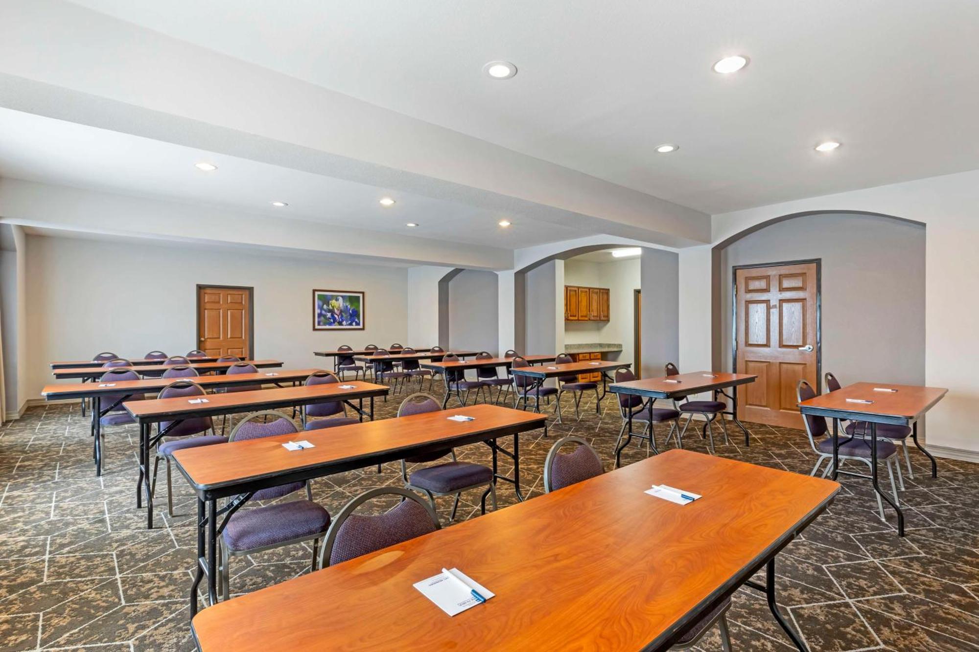 Best Western Fort Worth Inn And Suites Eksteriør billede