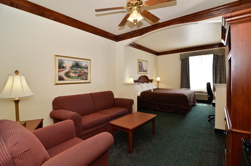 Best Western Fort Worth Inn And Suites Eksteriør billede