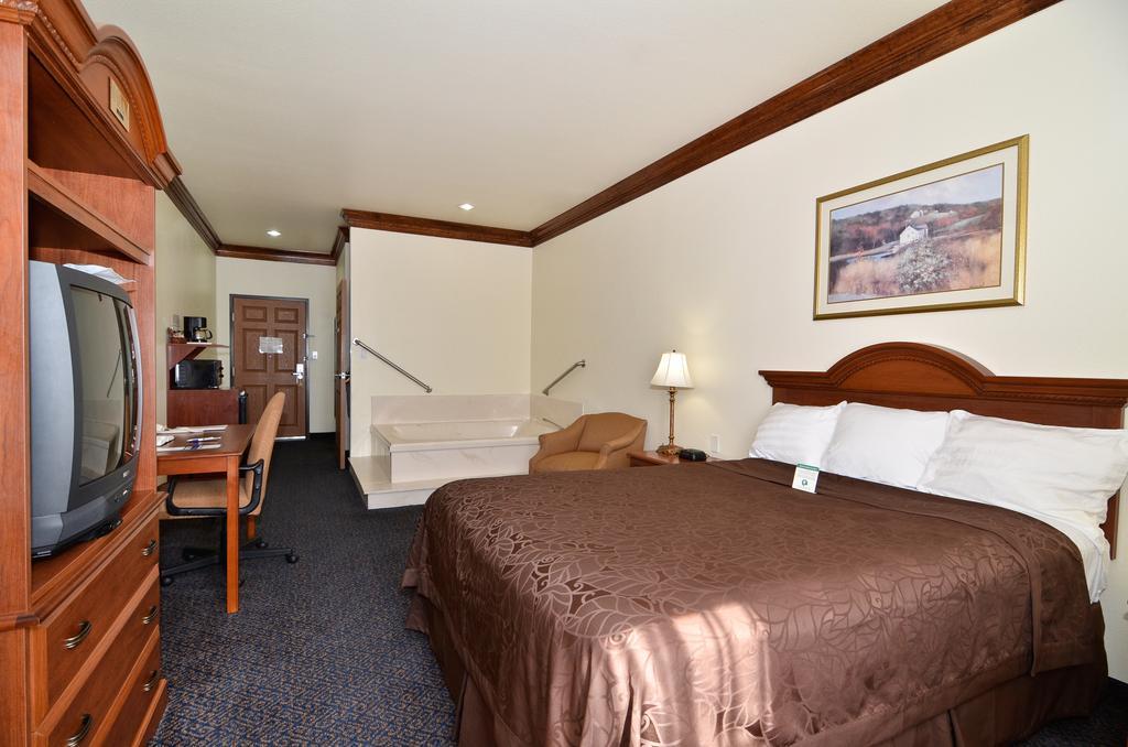Best Western Fort Worth Inn And Suites Værelse billede