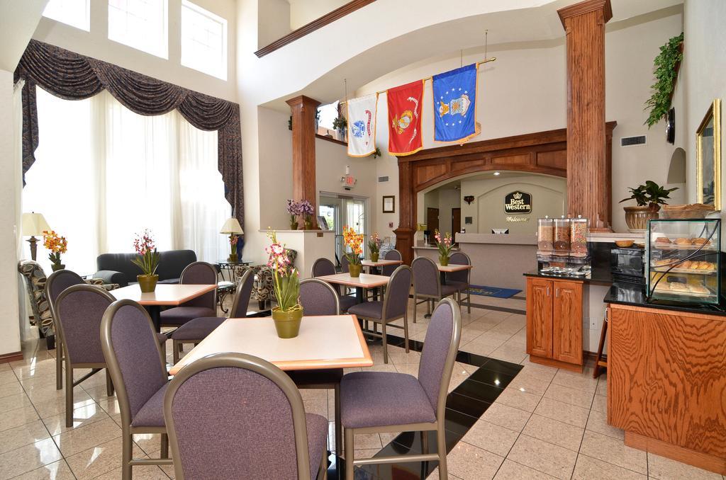 Best Western Fort Worth Inn And Suites Eksteriør billede