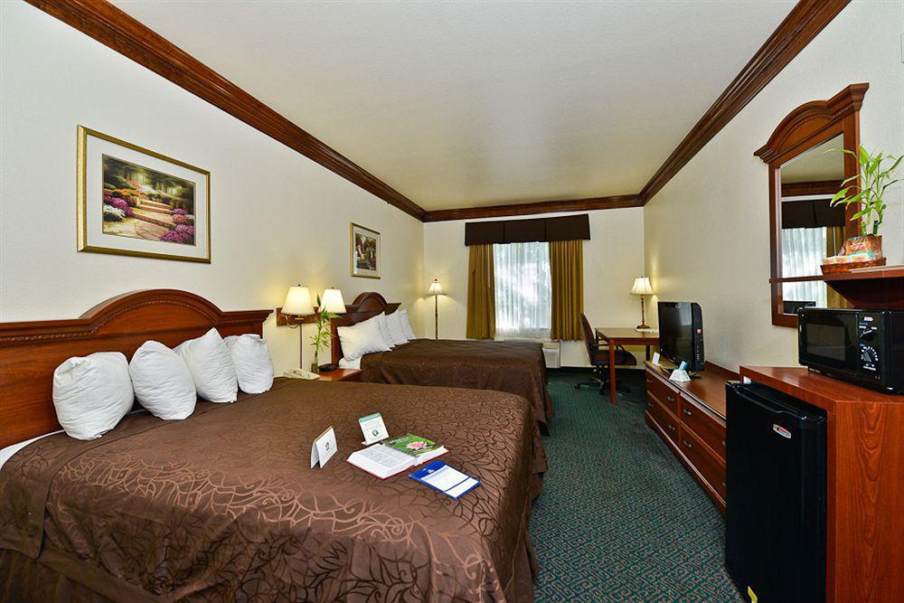 Best Western Fort Worth Inn And Suites Værelse billede